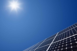 novo-material-solar-pode-converter-90-da-luz-captada-em-calor_560